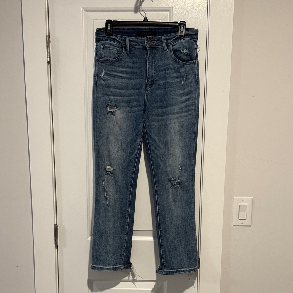 Risen Distressed Blue cropped kick out Jeans